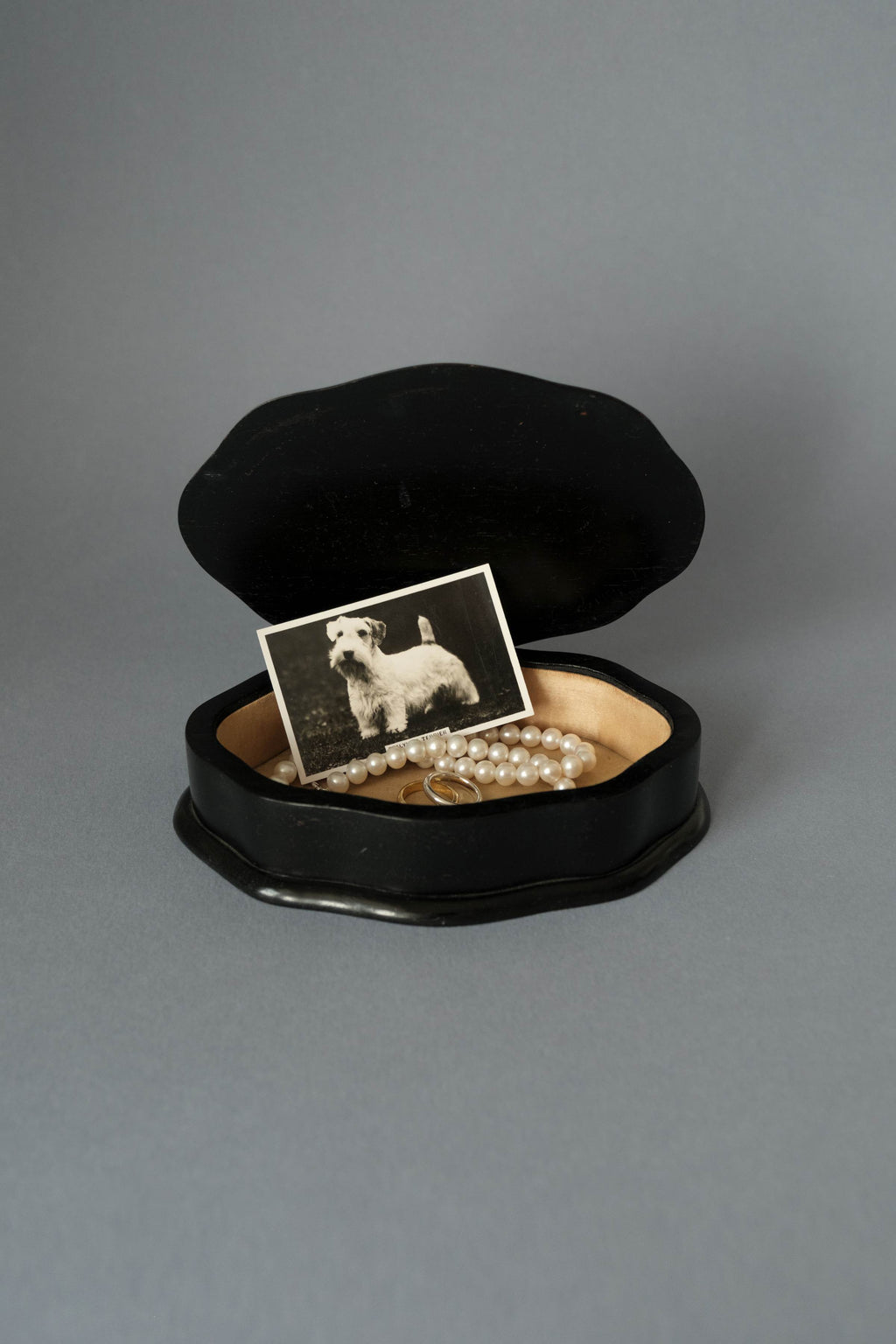 Ebony Trinket Case
