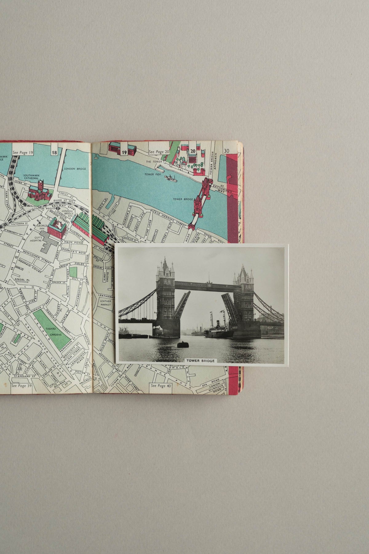 Vintage Leather-Bound London Guide, c.1960